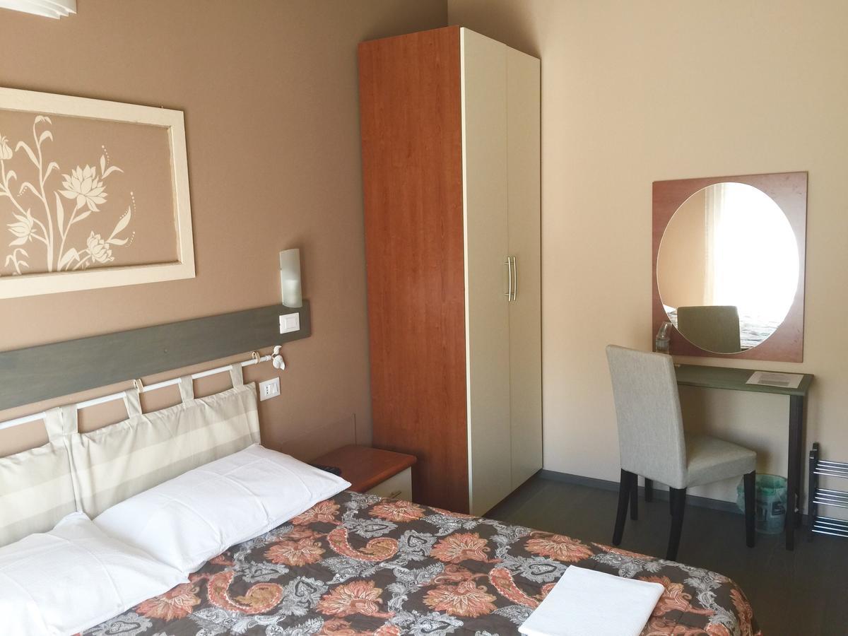 Bed and Breakfast Bba2Passi Marina di Massa Zewnętrze zdjęcie